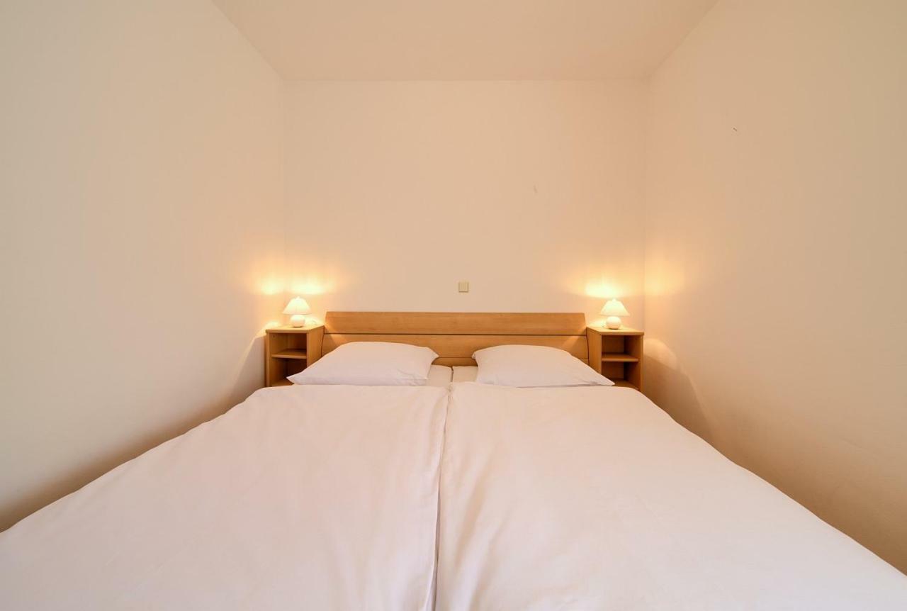 Apartman Adria Malinska Ngoại thất bức ảnh